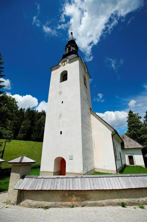 Apartma Lupis Podvolovljek Buitenkant foto